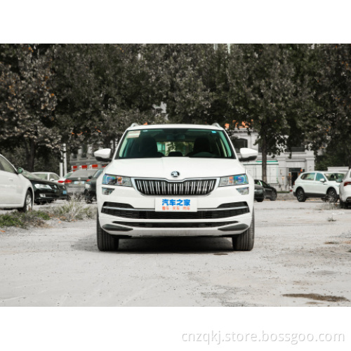 Auto a benzina a spedizione veloce Skoda Karoq Mini auto a gas cinese auto usate per vendita SUV